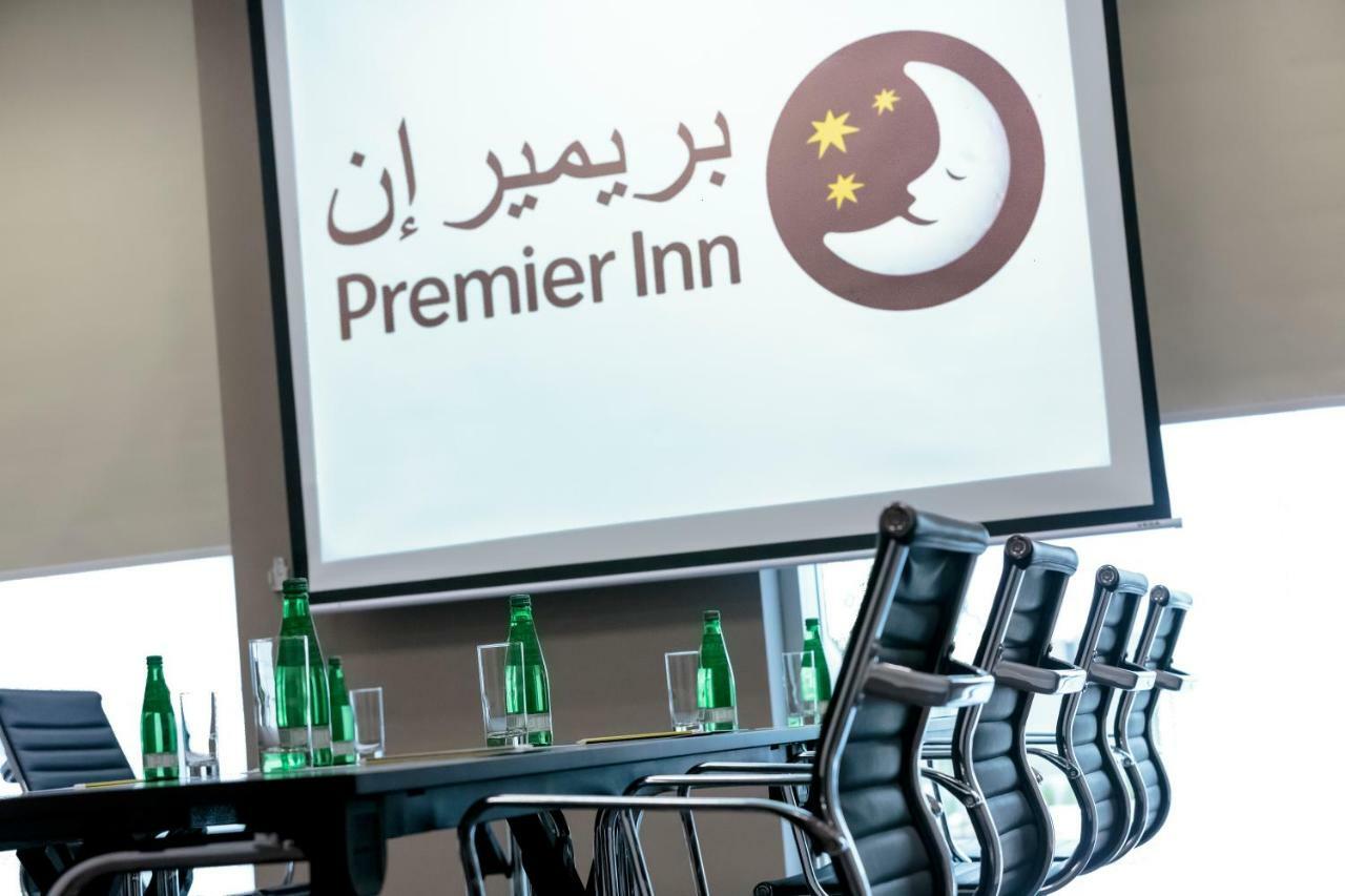 Premier Inn Doha Education City Екстериор снимка
